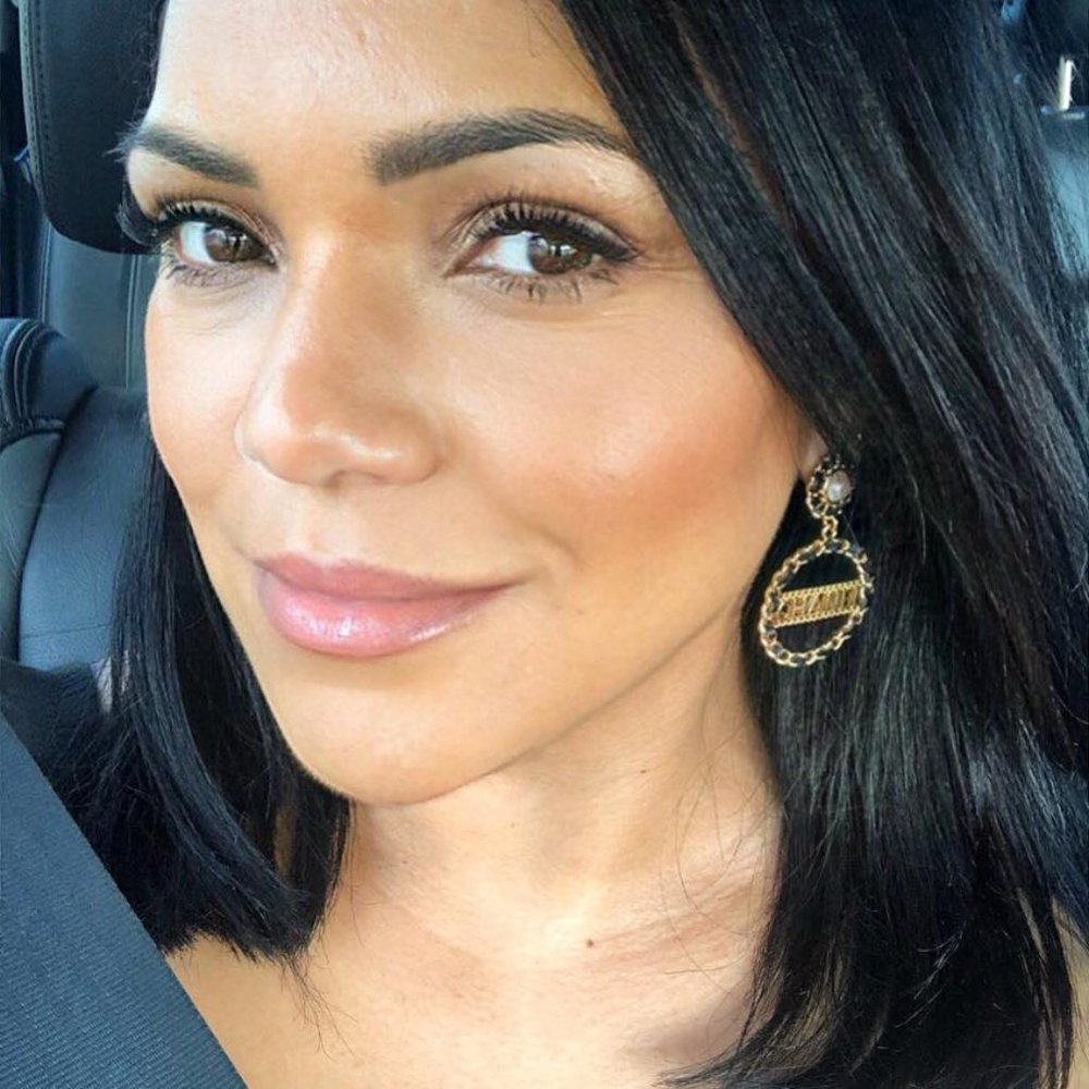 Meet your Posher, Cristina